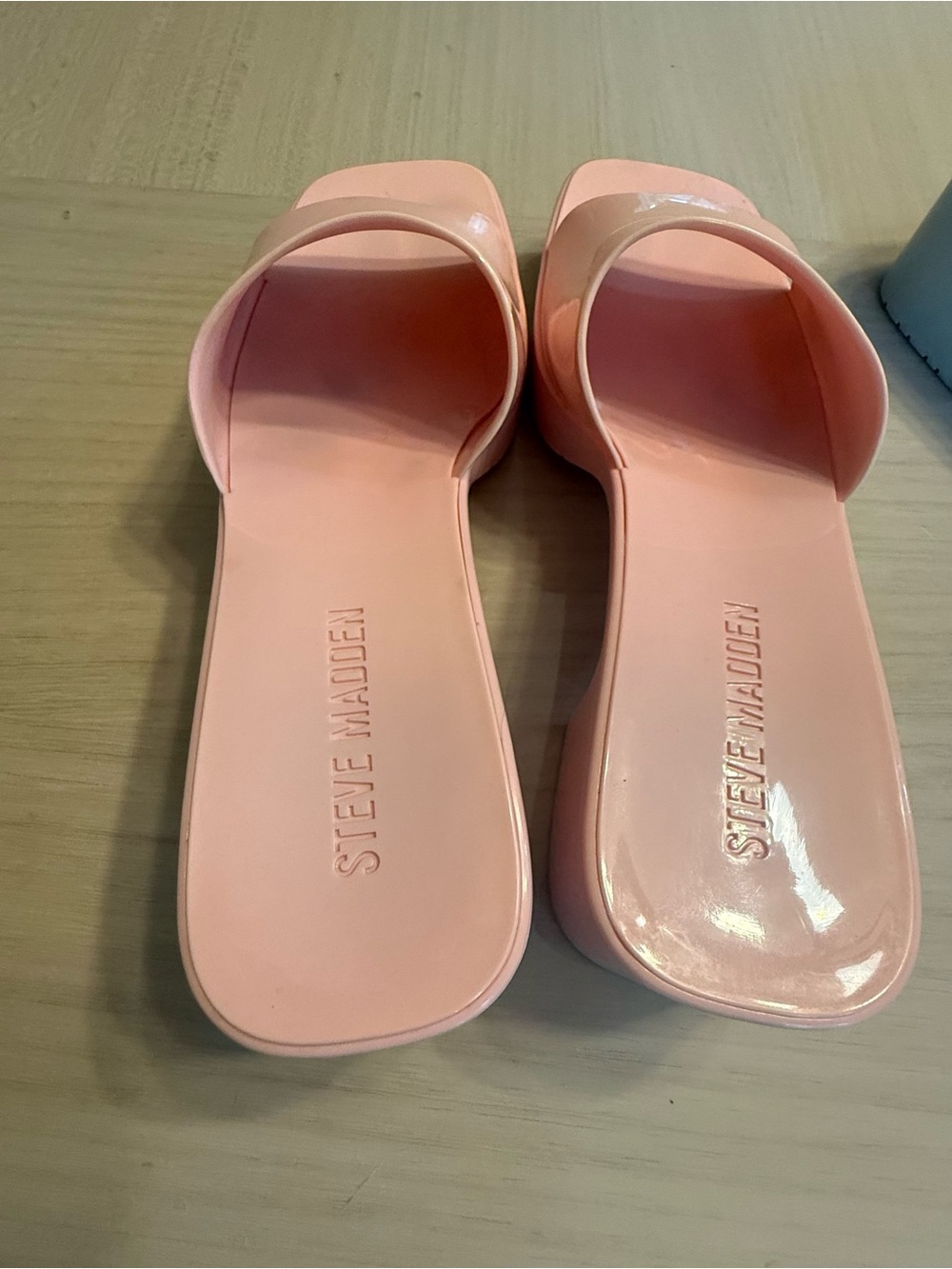 🩵 Steve Madden Harin Sandals Pink Baby Blue Patent Slide Mules 10 Barbie - Picture 13 of 16